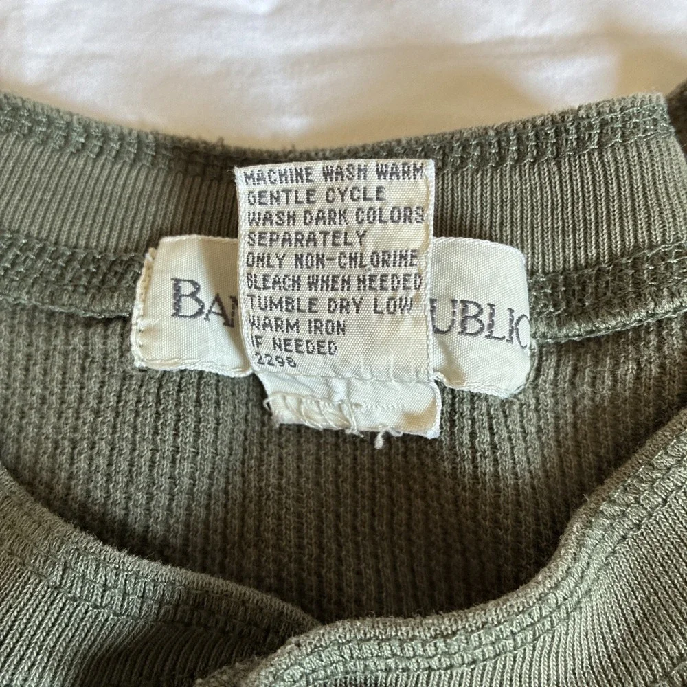 Banana Republic Shirt Mens L Waffle Knit Thermal Henley Long Sleeve Y2K Cotton
